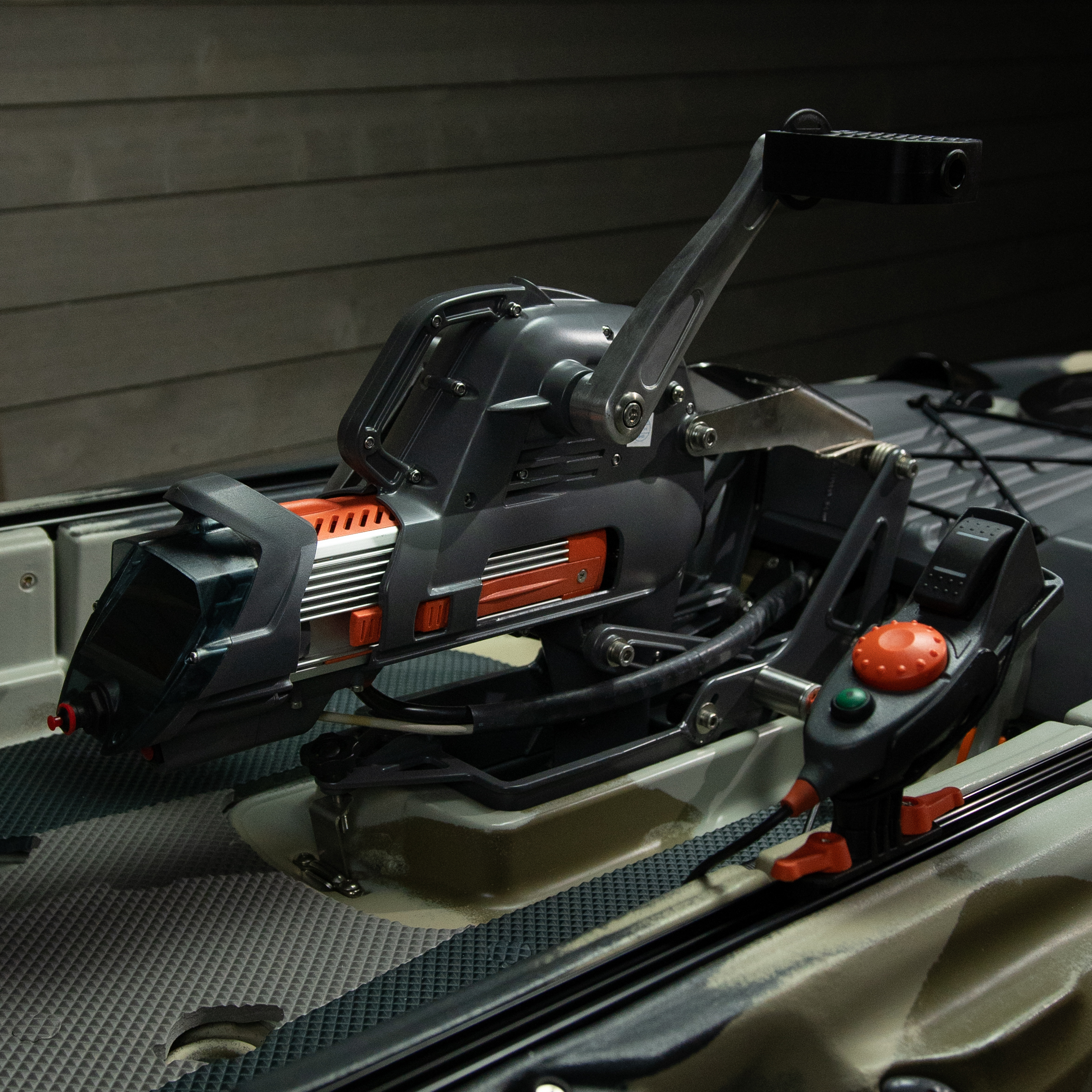 Pédaliers et moteurs pour kayak