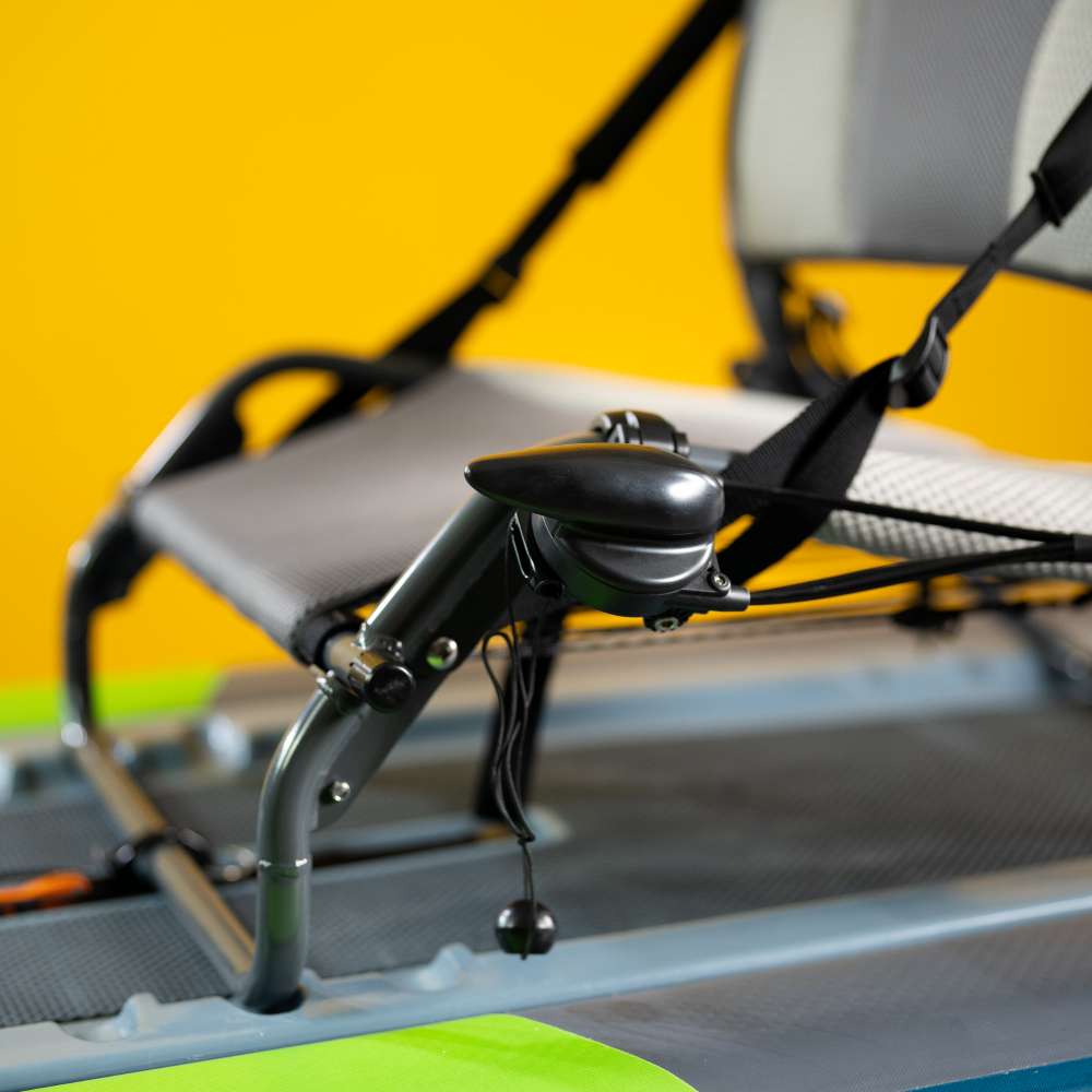 Kayak De Pêche À Pédales