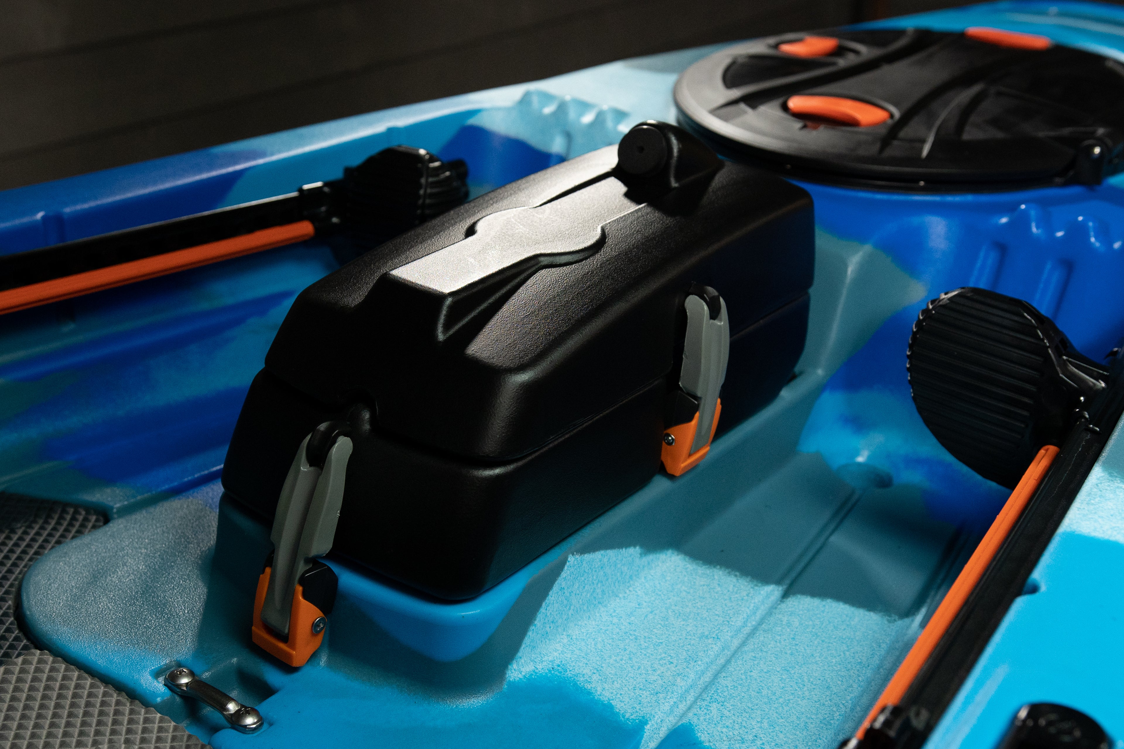 Kayak de pêche Lure 10 V2 Camouflage océan détail SonarPod optionnel