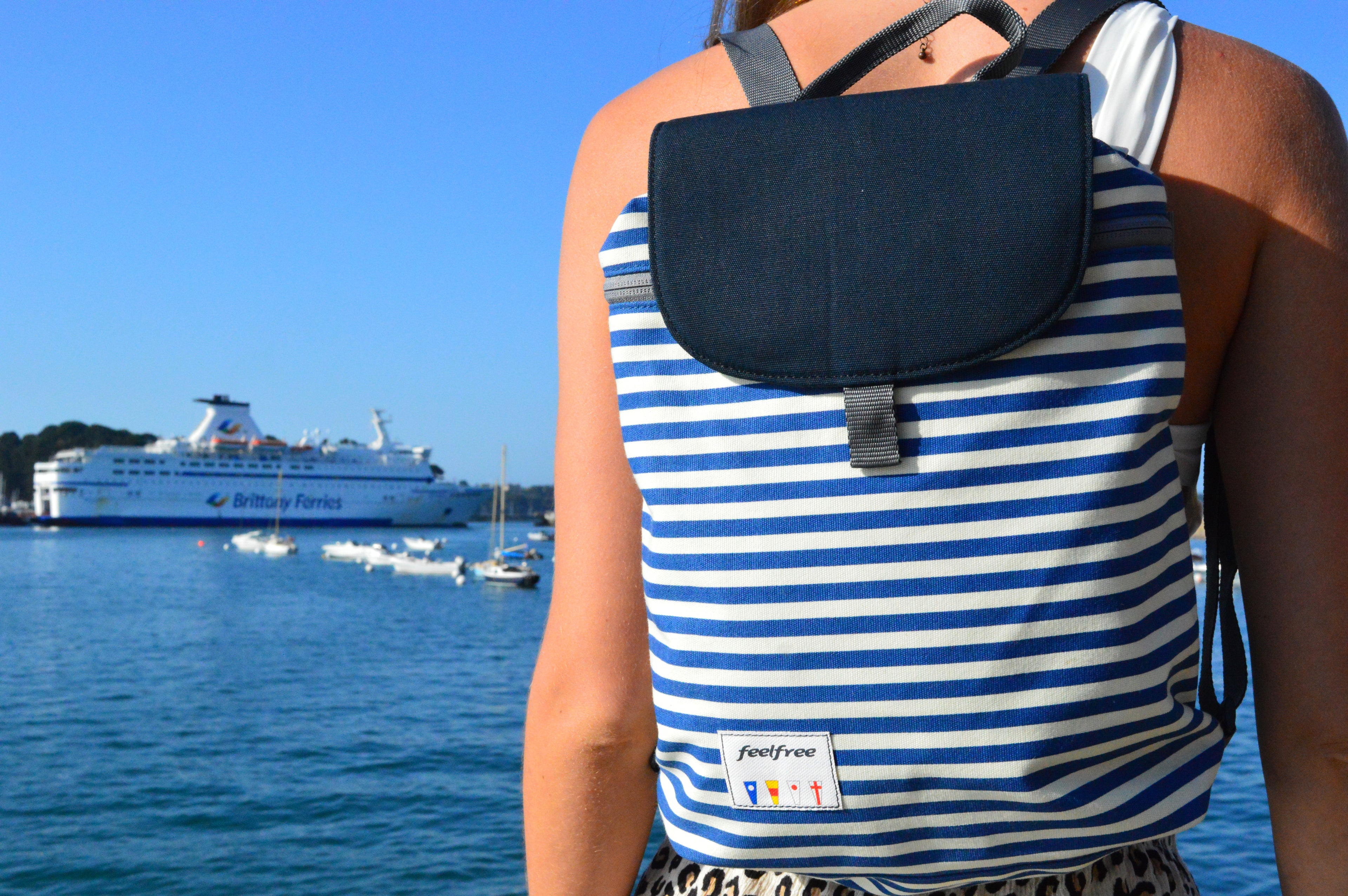 mini sac à dos marinière détail life style modèle saint malo