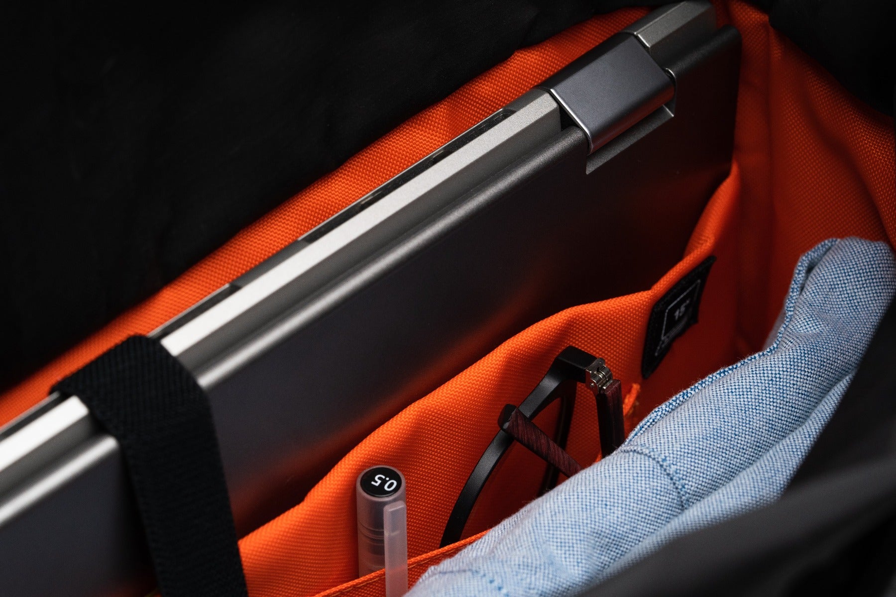 Sac bandoulière Noir, rangement interne , Urbanion Eco Messenger