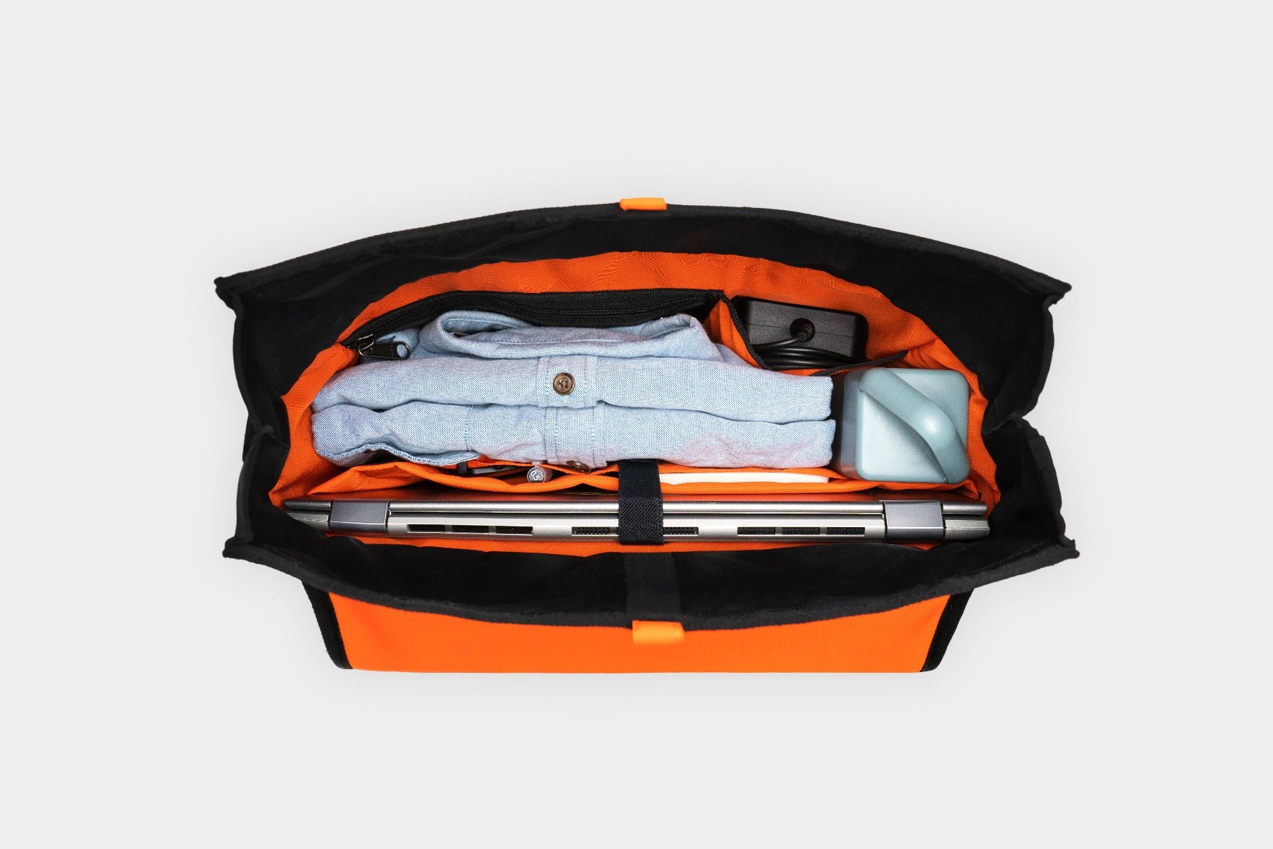 Sac bandoulière noir rangement interne Urbanion Eco Messenger