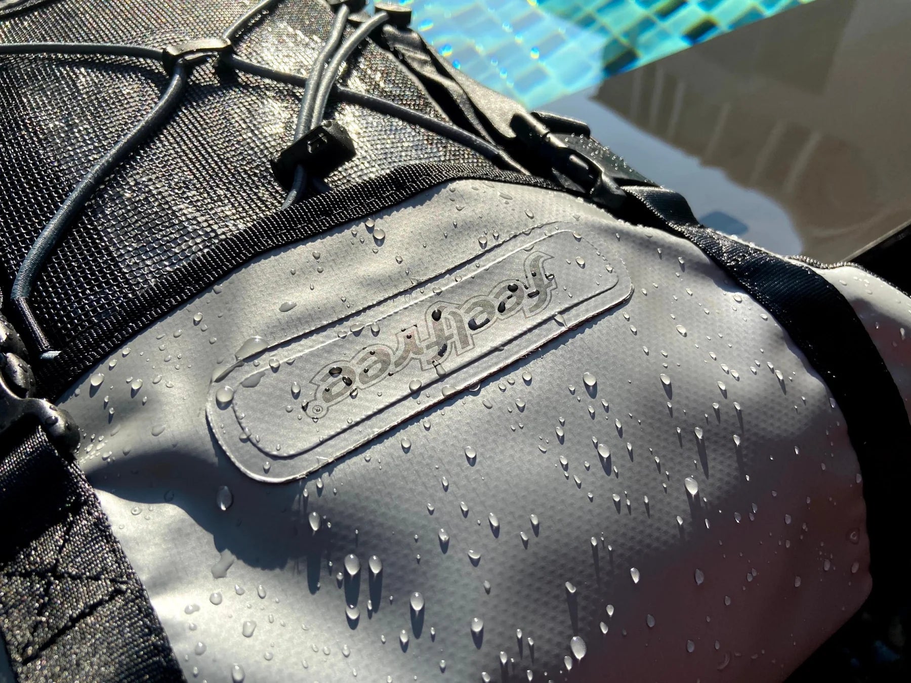 sac à dos étanche track conçu pour les randonnées