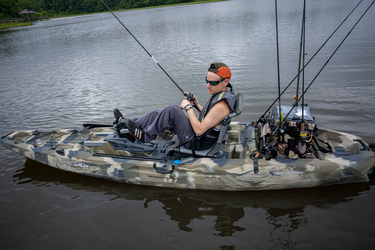 Kayak SEASTREAM ANGLER 120 con pedalera